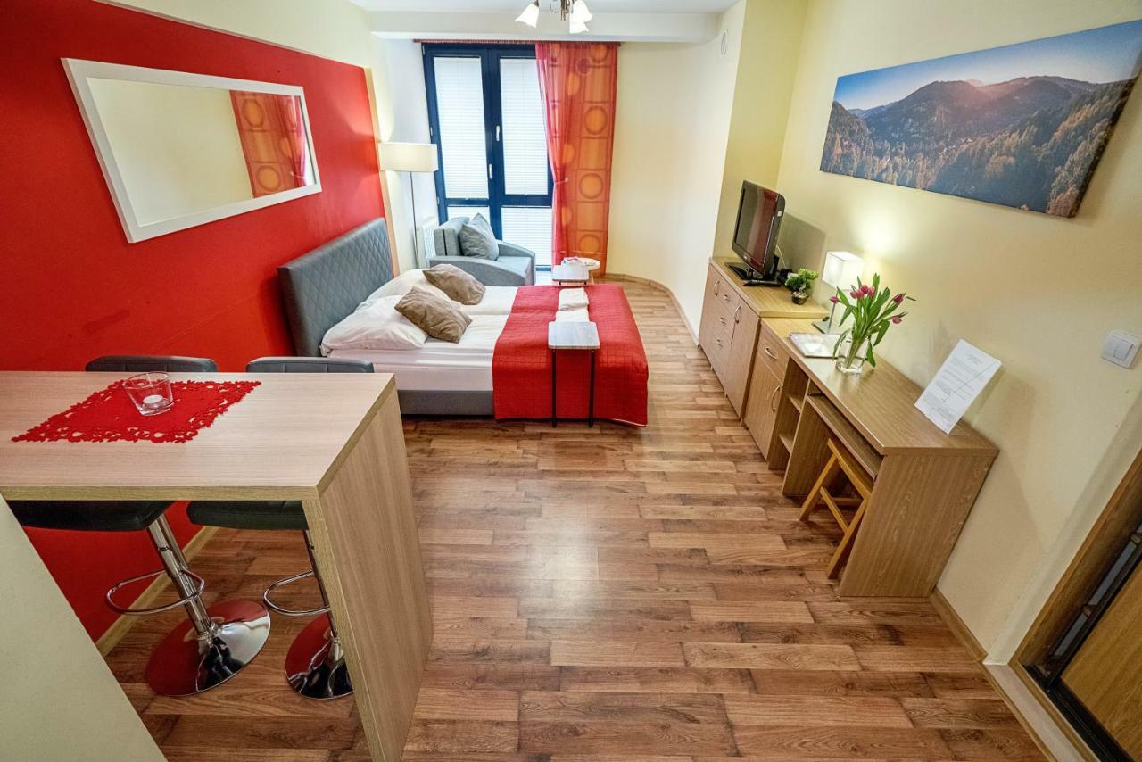 Apartament City Center Business Class กรินีซา ดรอยจ์ ภายนอก รูปภาพ
